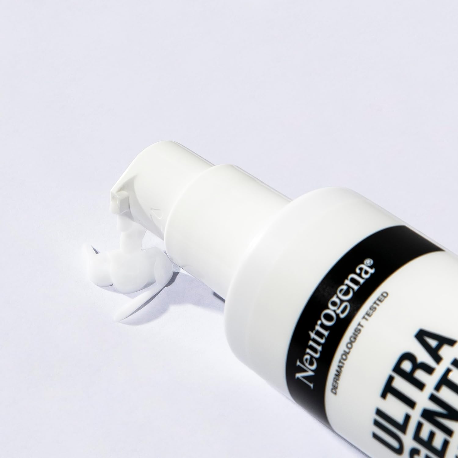 Neutrogena Ultra Gentle Daily Face Moisturiser Sensitive 100mL Neutrogena