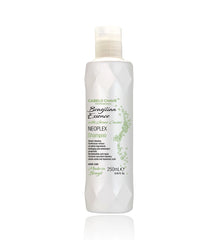 CABELO CHAVE PROFESSIONAL Brazilian Essence With Green Cavier Neoplex Shampoo 250ml CABELO CHAVE PROFESSIONAL